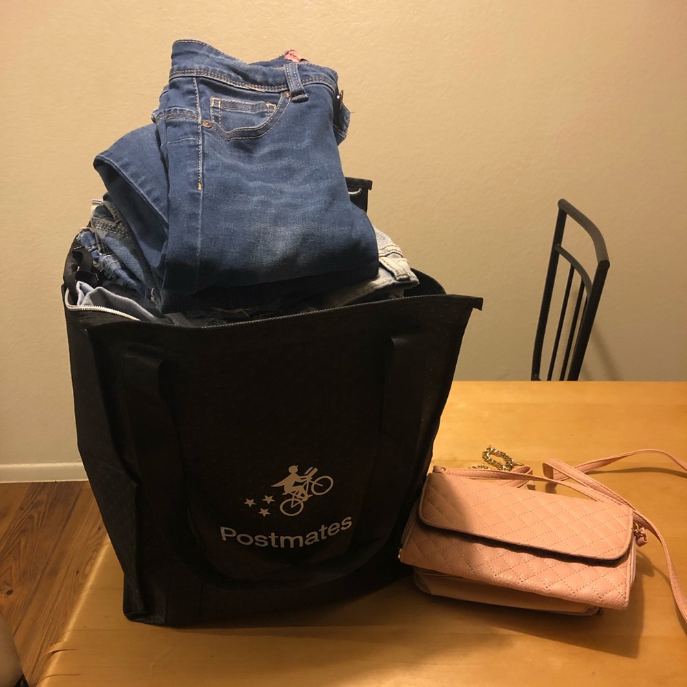 Bag of 50 different clothing items